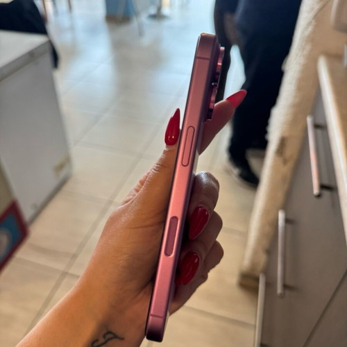 iPhone 16 128GB pink like new