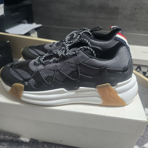 Moncler Compassor sneakers size 43 new