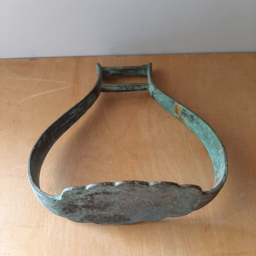 Horse stirrup used, bronze with green patina
