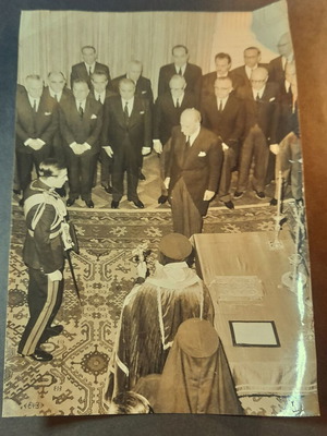 Ορκωμοσία Βασιλιά Κωνσταντίνου Β΄ 1964 ασπρόμαυρη φωτογραφία