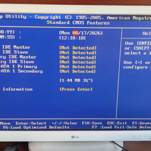 MSI MS-7207 motherboard set with AMD Athlon 64 3700+, 4GB RAM, I/O shield