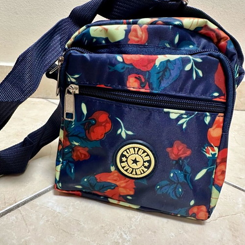 Shoulder bag colorful new, spacious and lightweight