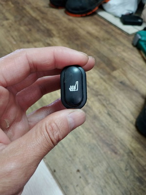 Seat heating button for Ford used, 96bg19k314aa