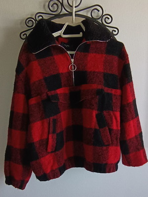 Bershka jacket with checkered sweater size XS/S like new