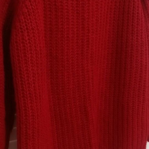 Pullover small used, dark red with wide stripe and 3/4 sleeves