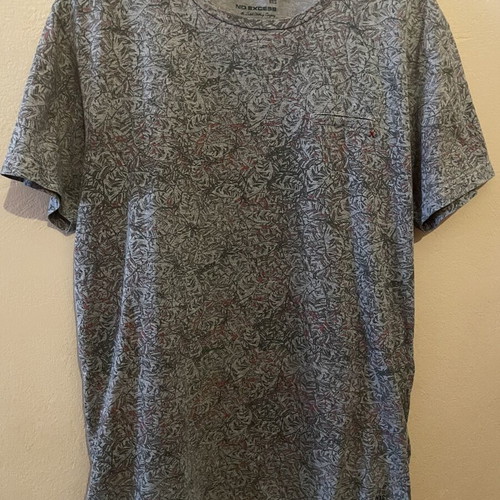 No Excess men's T-shirt medium, decorative pocket