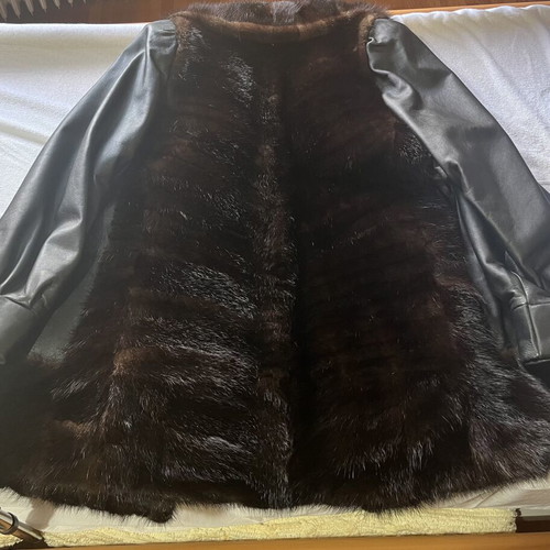 Leather jacket with mink fur, like new, black and brown
