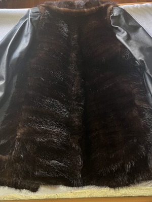 Leather jacket with mink fur, like new, black and brown
