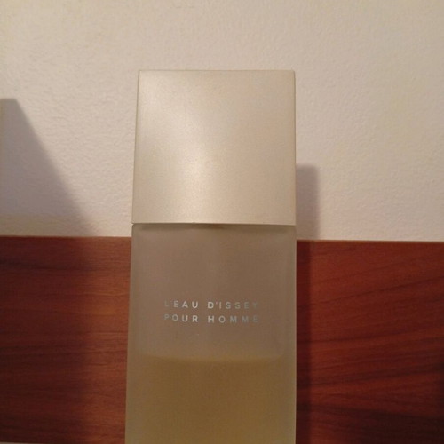 Men's colognes used, assorted set with various fragrances