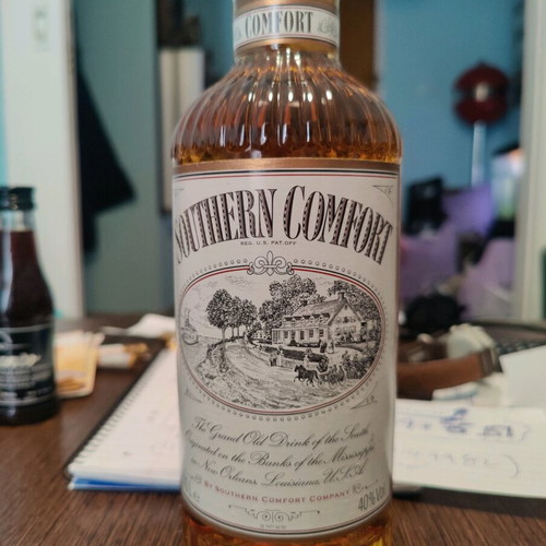 Southern Comfort whiskey/liqueur from the 90s in excellent condition