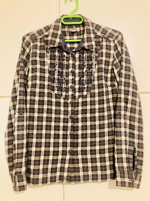 Attrattivo cotton shirt checkered small size like new