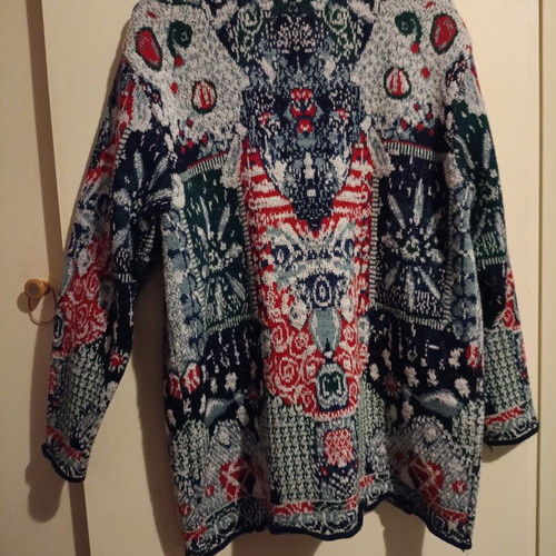 Knitted cardigan like new, multicolor, with buttons