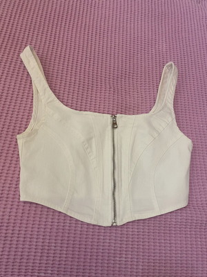 White denim top with zipper, like new, size S