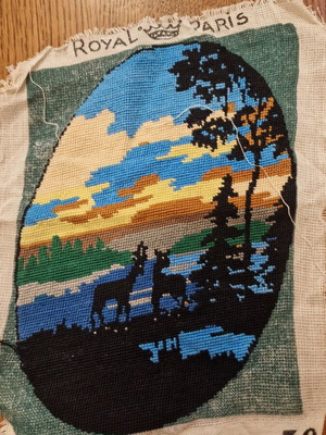 Embroidery panel like new