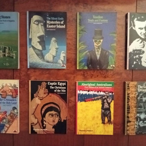 Συλλογή βιβλίων New Horizons Thames & Hudson σαν καινούργια, 63 τόμοι