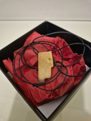 Necklace "Faces of the Hero" new, bronze gold-colored