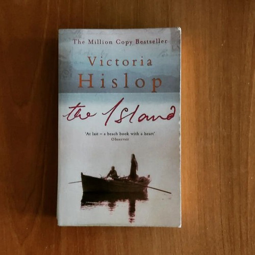 The Island Victoria Hislop book like new in English