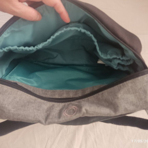 Bugaboo stroller organizer bag like new with compartments