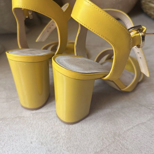 Minelli yellow leather sandals heel 9.5 cm like new