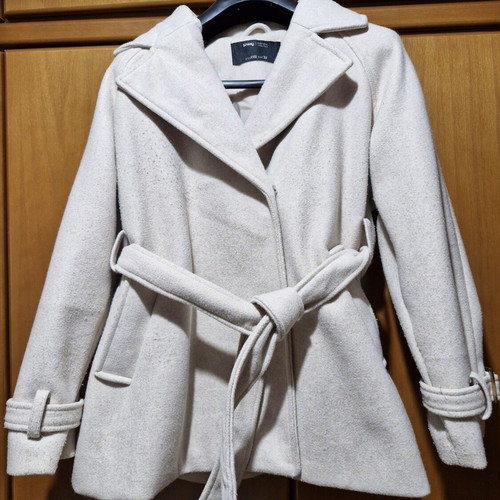 Sinsay beige short coat like new, size XXS