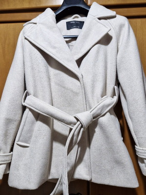 Sinsay beige short coat like new, size XXS