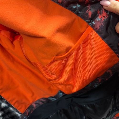 Snow jacket like new