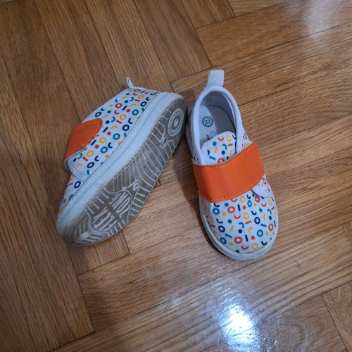 Children's canvas shoes used size 23, white multicolor