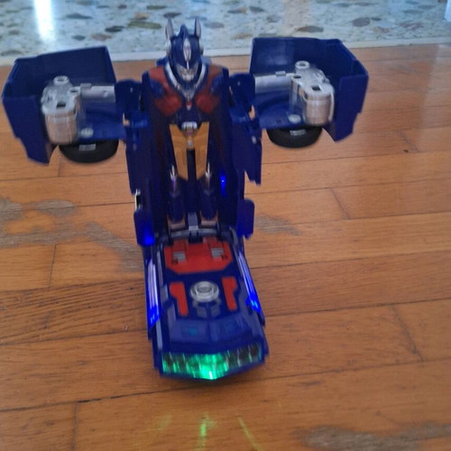 Transformers Optimus Prime figure 30cm like new with battery car