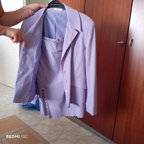Tailored suit like new, purple, size M