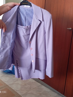 Tailored suit like new, purple, size M