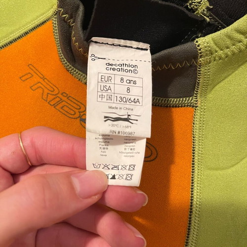 Tribord children's diving suit like new, for 8 years old