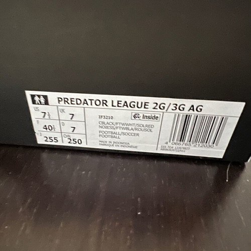 Adidas Predator football shoes like new, size 40 2/3