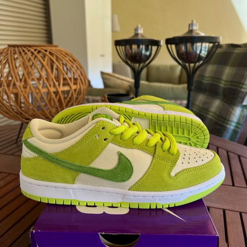 Nike Dunk low SB F.P Green Apple new, size 38, multicolor green