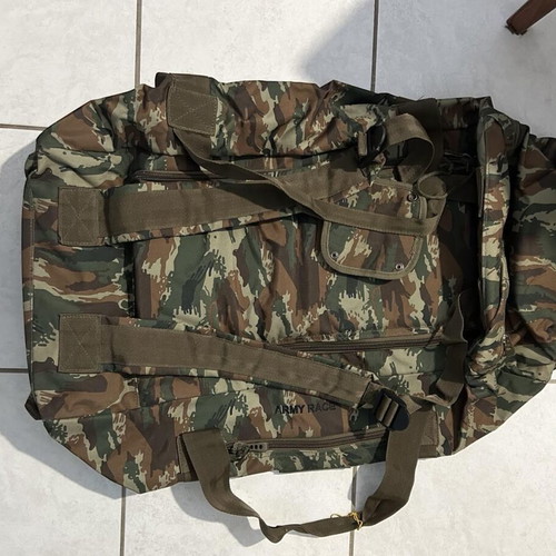 Army race military bag like new