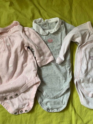 Long-sleeve bodysuits for girls 0-3 months, pack of 3, like new, petit bateau, mothercare, obaibi