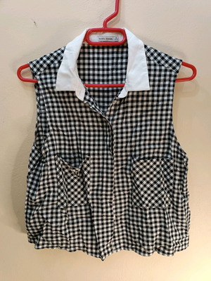 Bershka Sleeveless Gingham Shirt Like New, Cropped Style Medium