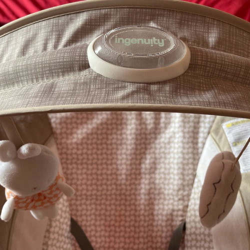 Relax Ingenuity baby bouncer used with music, vibration and light