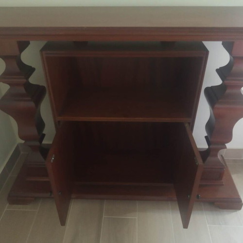 TV stand used in good condition