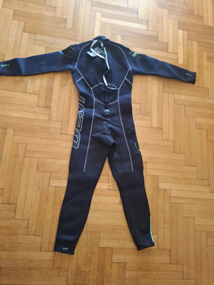 Wetsuit full body men's size small new