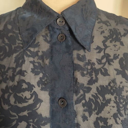 Prizz transparent blouse with roses, size M, like new, dark blue