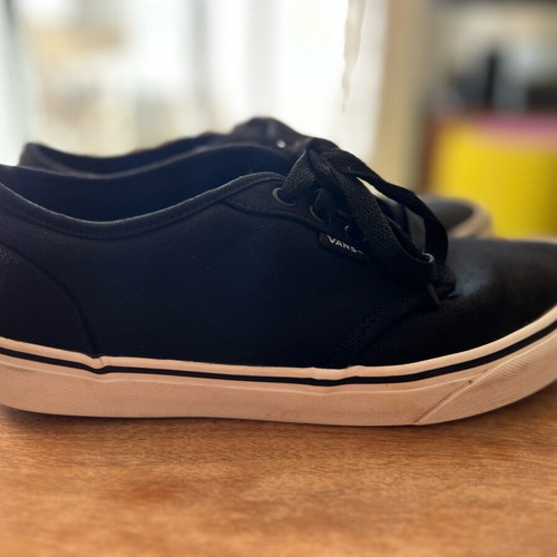 Vans Atwood sneakers size 42 in very good condition