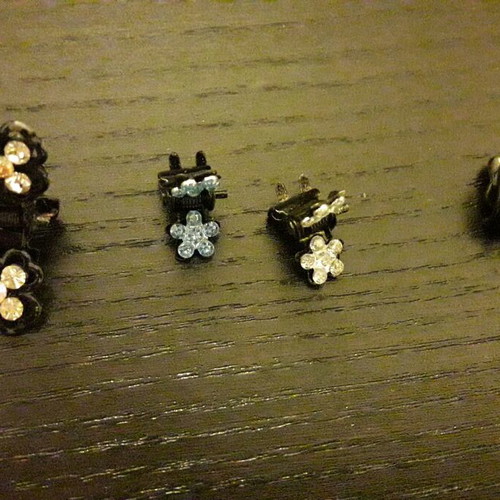 Hair clips used