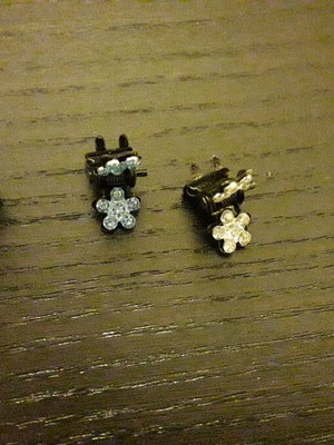 Hair clips used