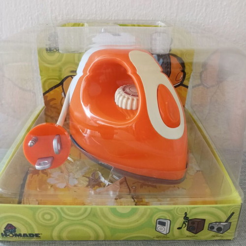 Homade Iron Radio Alarm Clock & Speaker, vintage design