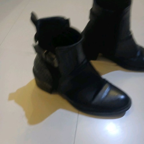 Booties like new, size 40, black