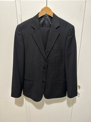 Black suit medium like new