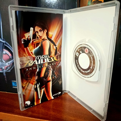Tomb Raider Anniversary PSP game used, English version