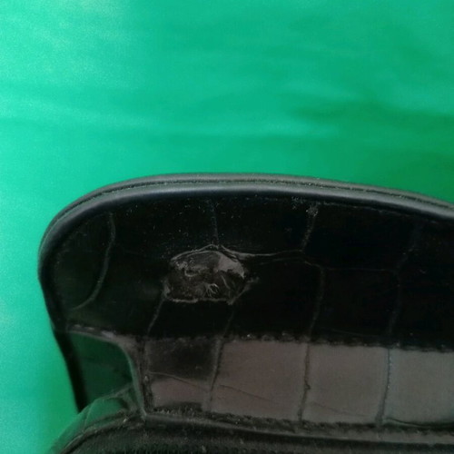 Maxfly synthetic leather handbag like new, black