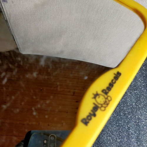 Kid mirror used, yellow