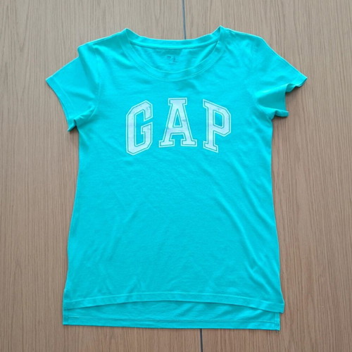 Gap women's T-shirt set size S, like new, multicolor